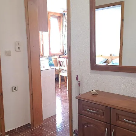 Summerbreath Apartment