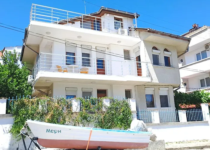 Summerbreath 公寓 *